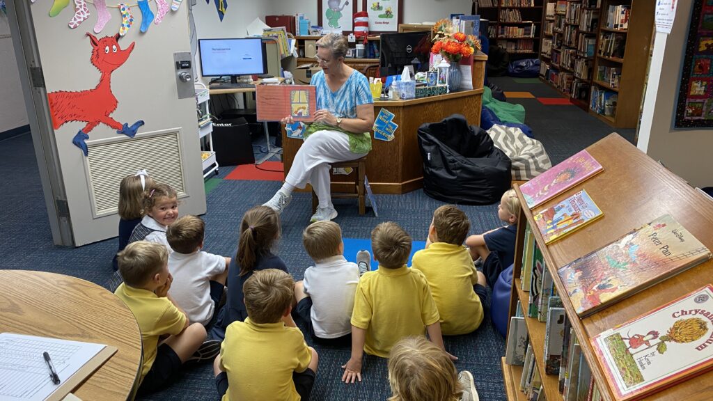 IMG_0181 Library at Our Redeemer - Private Elementary
